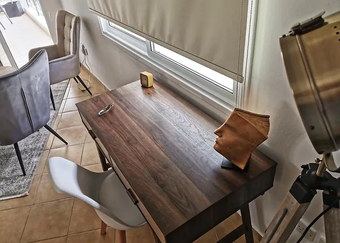 Flemigks 1 Bedroom * ラルナカ